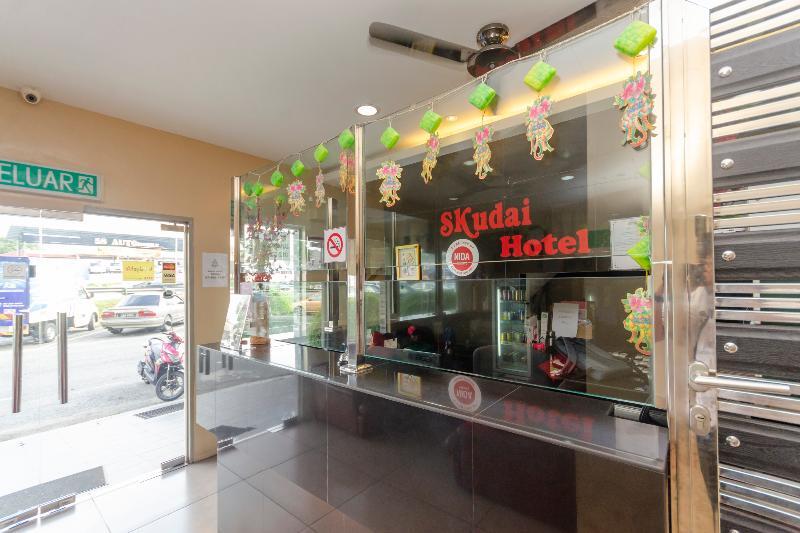Oyo 1010 Skudai Hotel Esterno foto