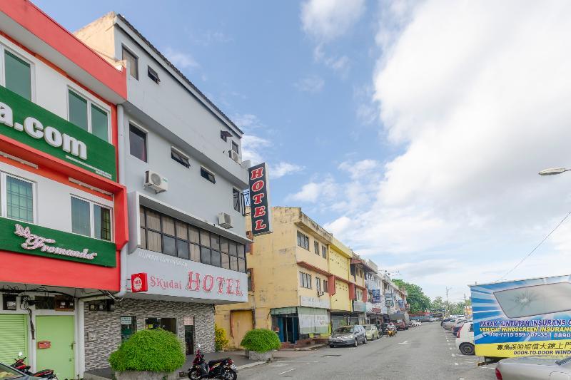 Oyo 1010 Skudai Hotel Esterno foto