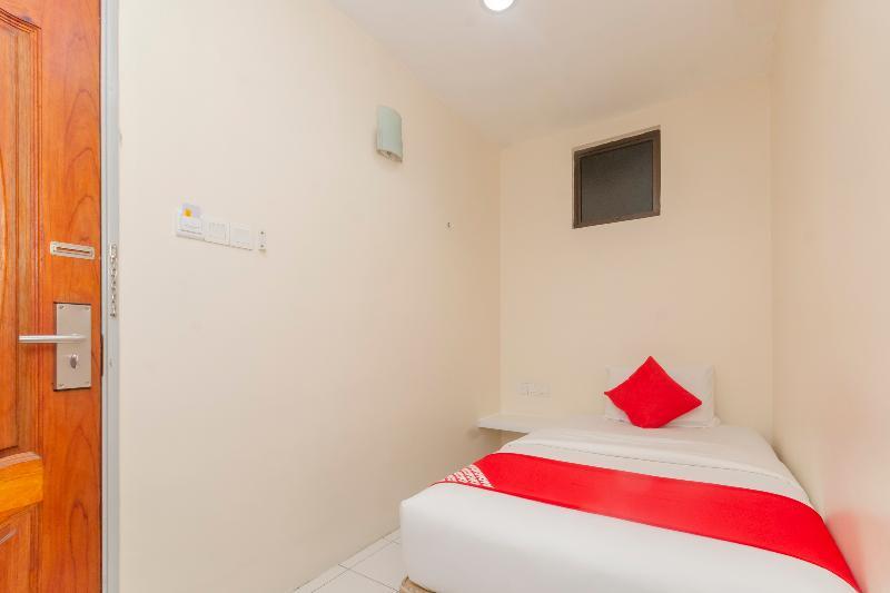 Oyo 1010 Skudai Hotel Esterno foto