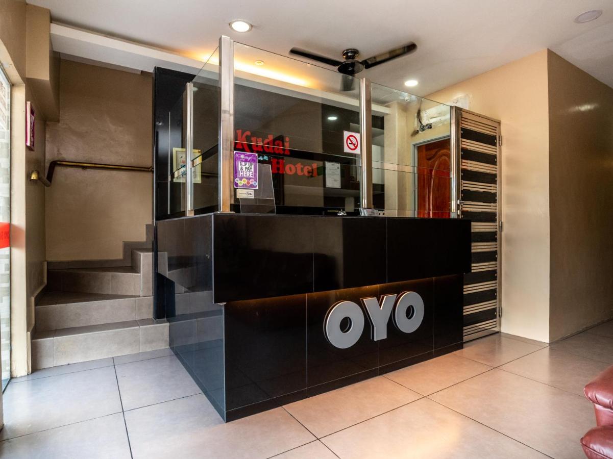 Oyo 1010 Skudai Hotel Esterno foto